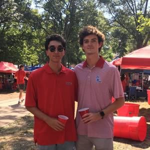 Meet your Posher, Weston